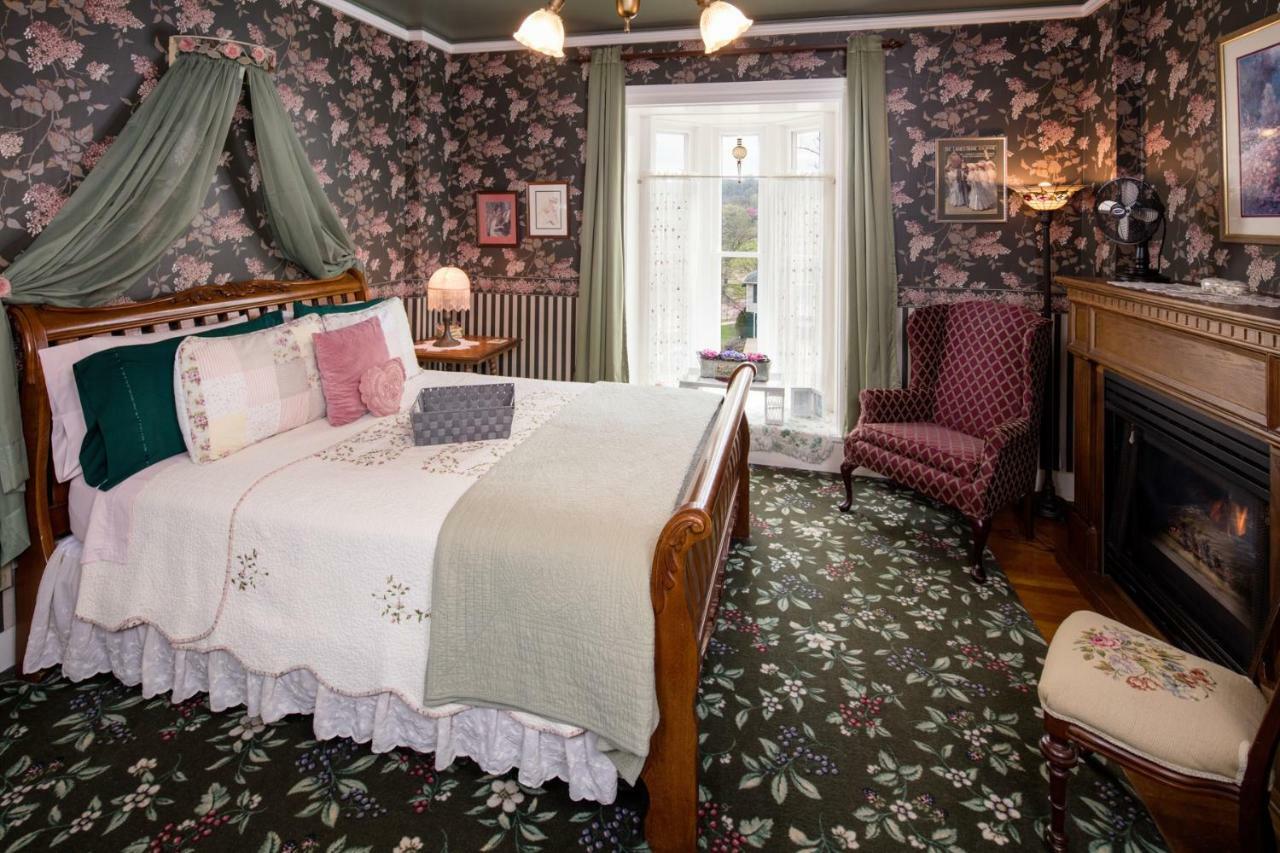 The Steamboat House Bed & Breakfast Galena Luaran gambar